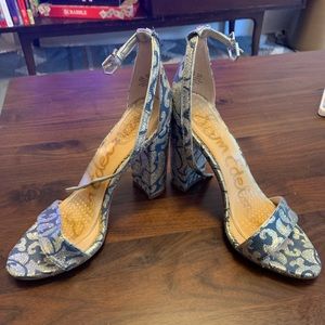 Sam edelman strappy heels